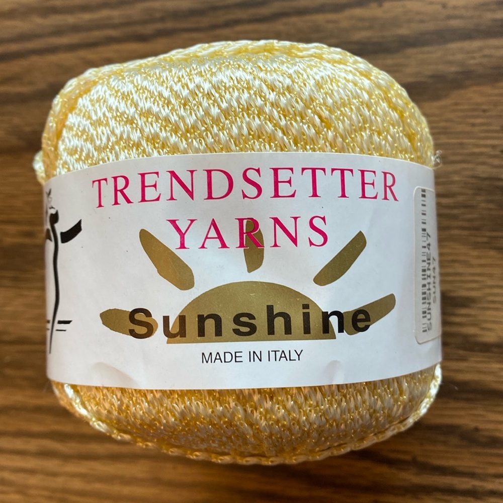 Sunshine by Trendsetter Yarns color 47 Lot 39336